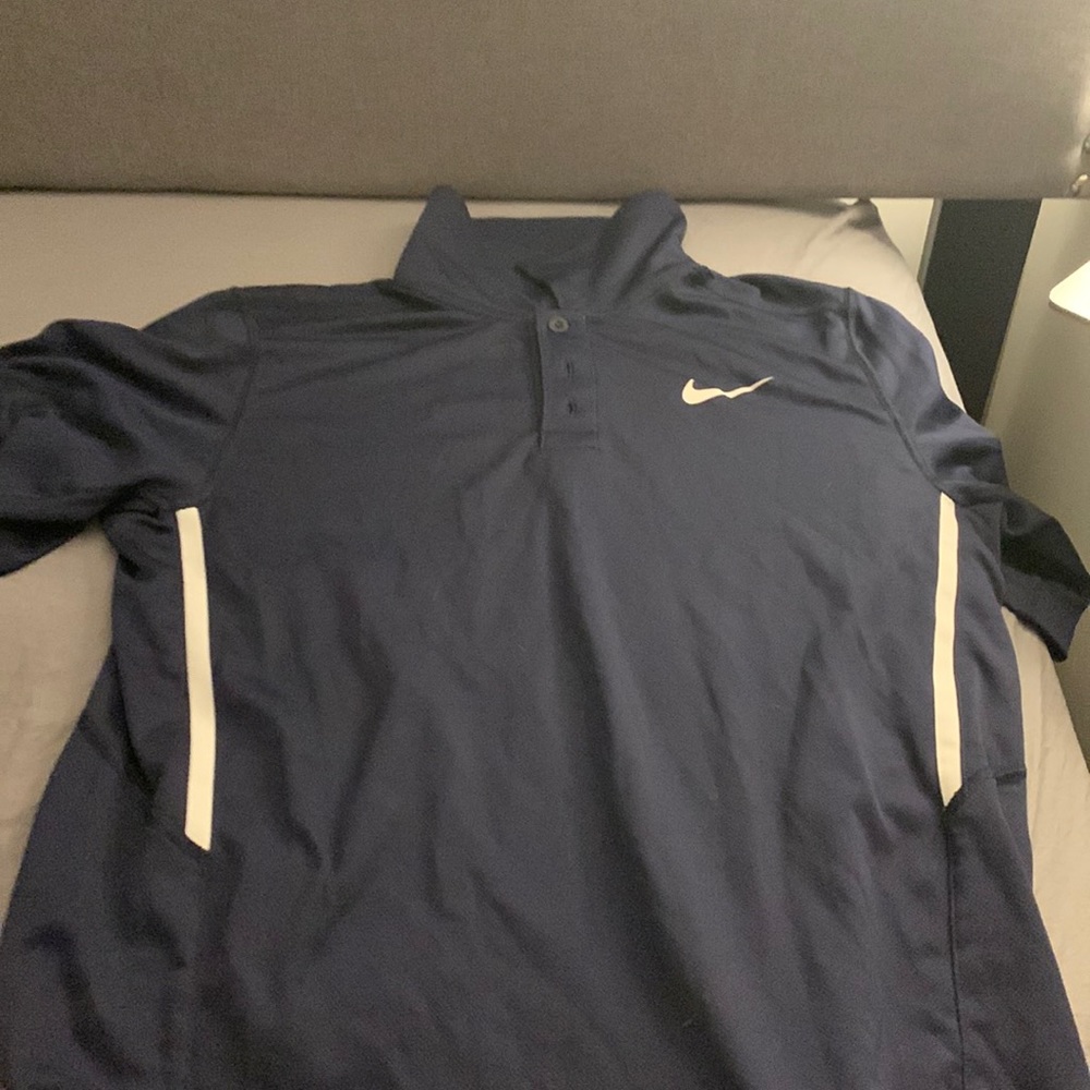 Navy blue Nike dri fit